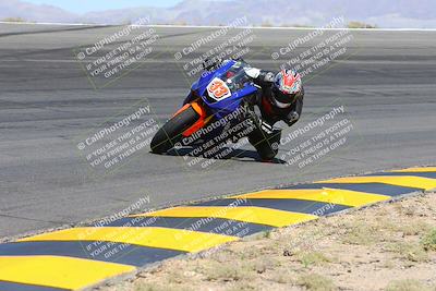 media/May-06-2024-Moto Forza (Mon) [[b33359f27d]]/1-Advanced/Session 2 (Bowl)/